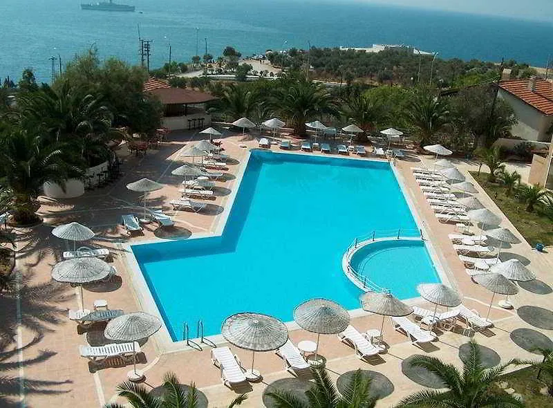 Pamay Apart Hotel contacts